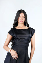 Stella Midi Dress – Black