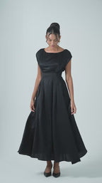 Stella Midi Dress – Black